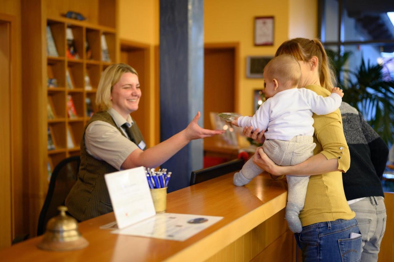 Familien Wellness Hotel Seeklause Mit Grossem Abenteuerspielplatz "Piraten-Insel-Usedom" Kinder Immer All-Inklusive & Getraenke Ganztags Inklusive تراسينهيد المظهر الخارجي الصورة